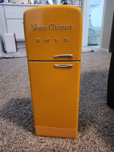 Vueve clicquot smeg mini - vueve,
